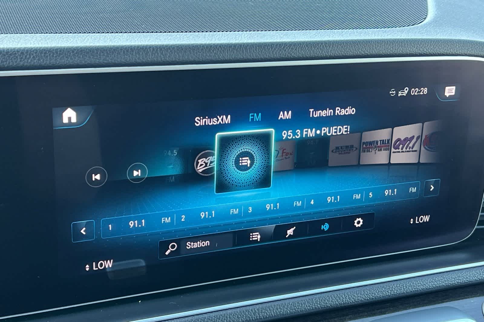 Thumbnail: 2020 Mercedes-Benz GLE - 23