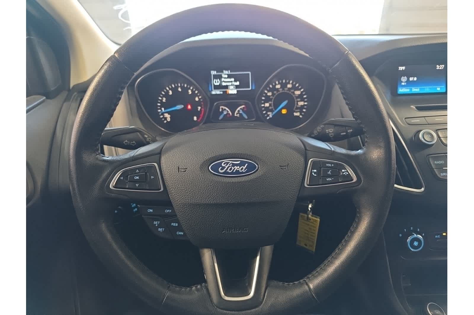 Thumbnail: 2015 Ford Focus - 25