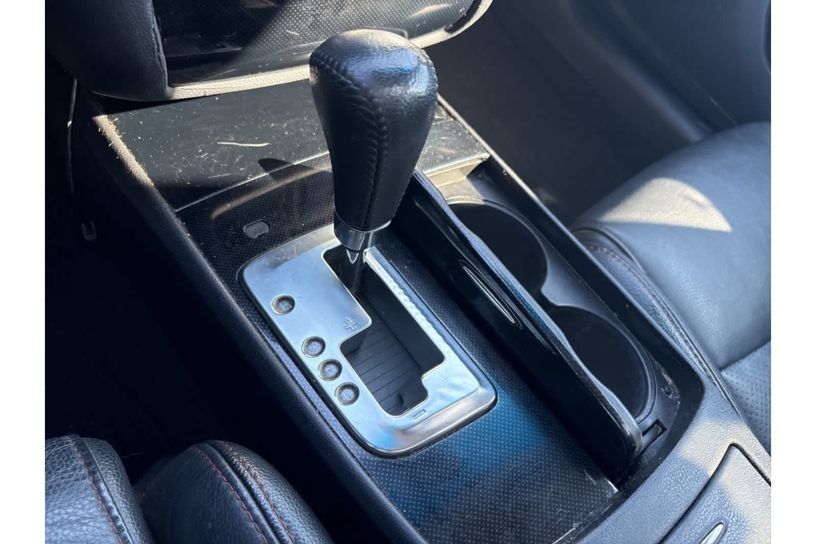 Thumbnail: 2011 Nissan Maxima - 21