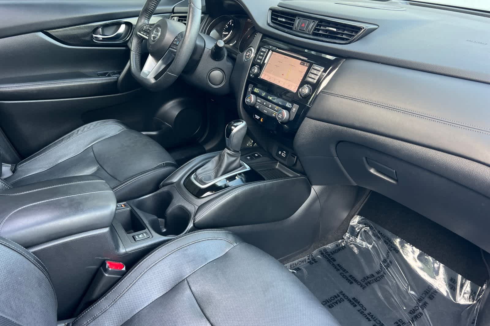 Thumbnail: 2019 Nissan Rogue - 19