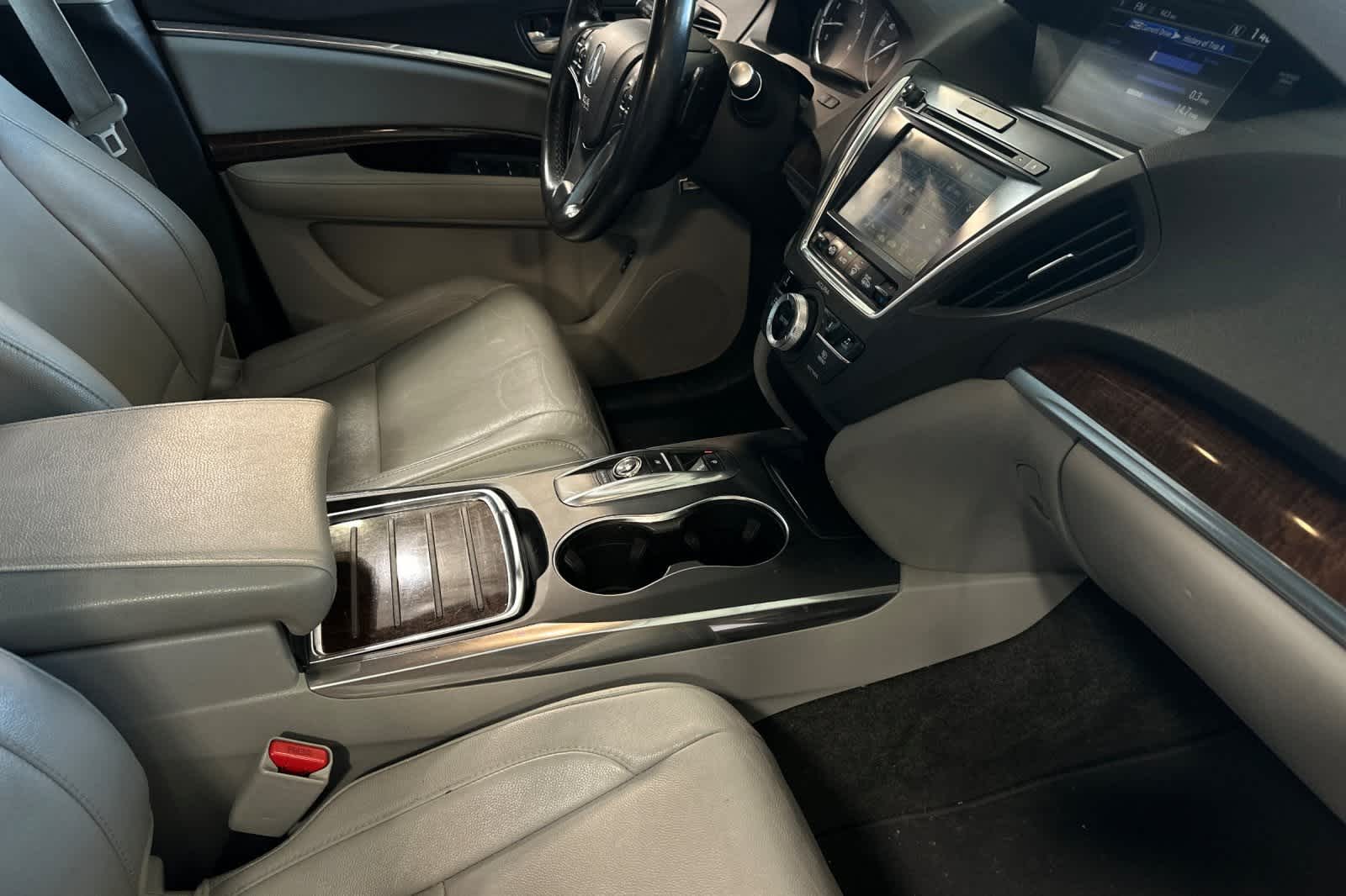 Thumbnail: 2017 Acura MDX - 20