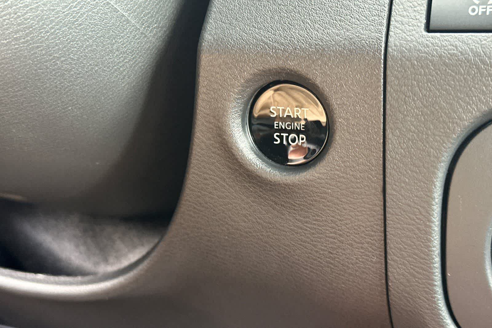 Thumbnail: 2026 Nissan Frontier - 24