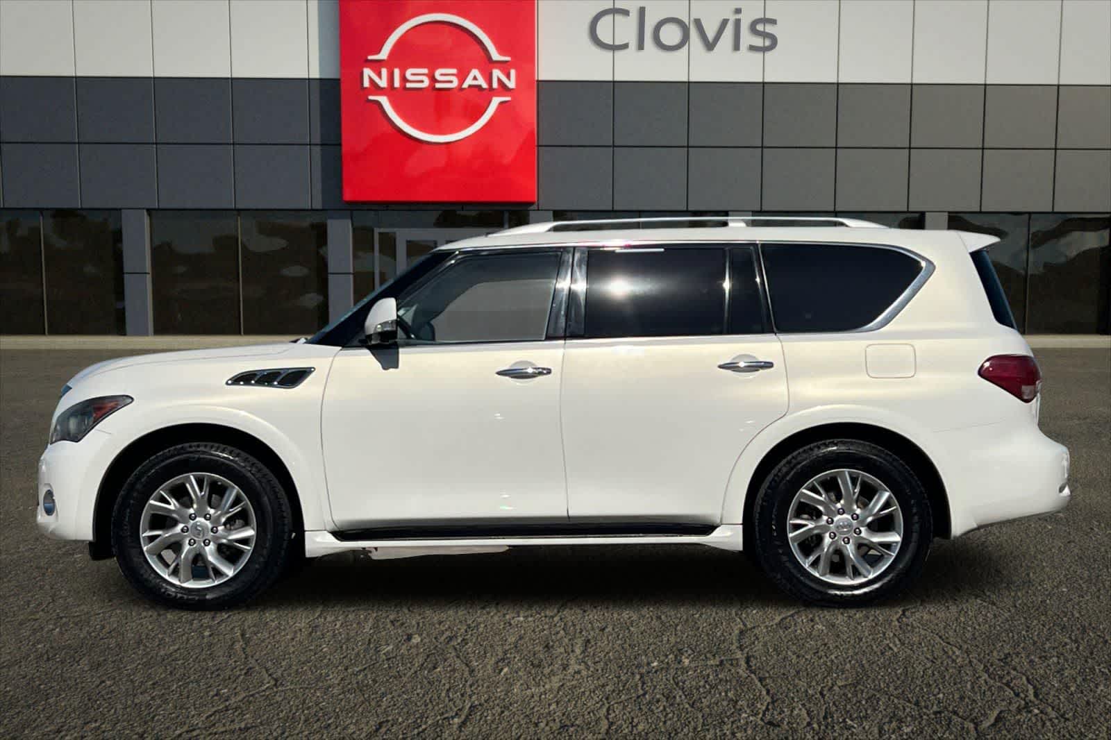 Thumbnail: 2012 INFINITI QX56 - 6