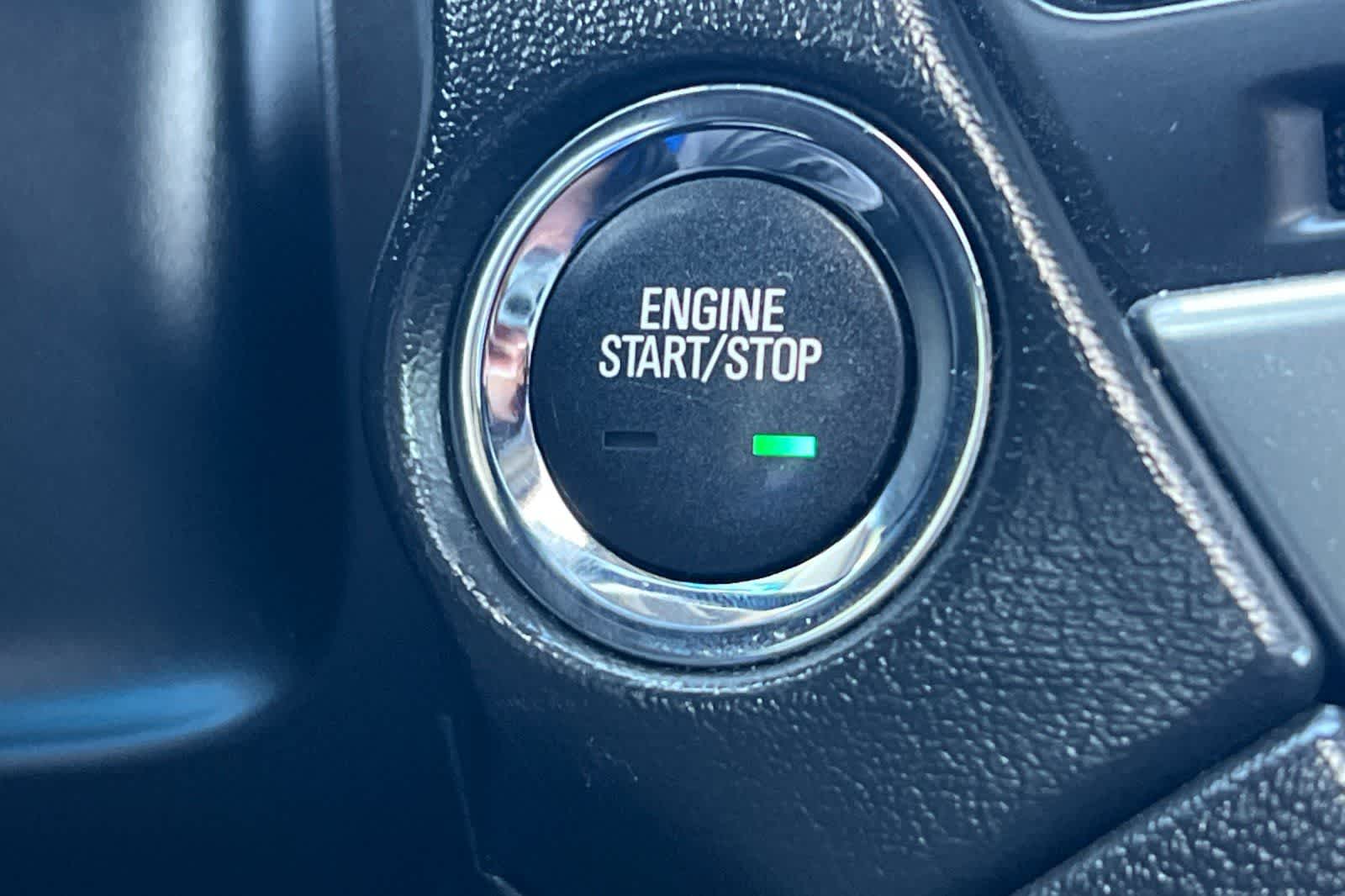 Thumbnail: 2019 Chevrolet Suburban - 25