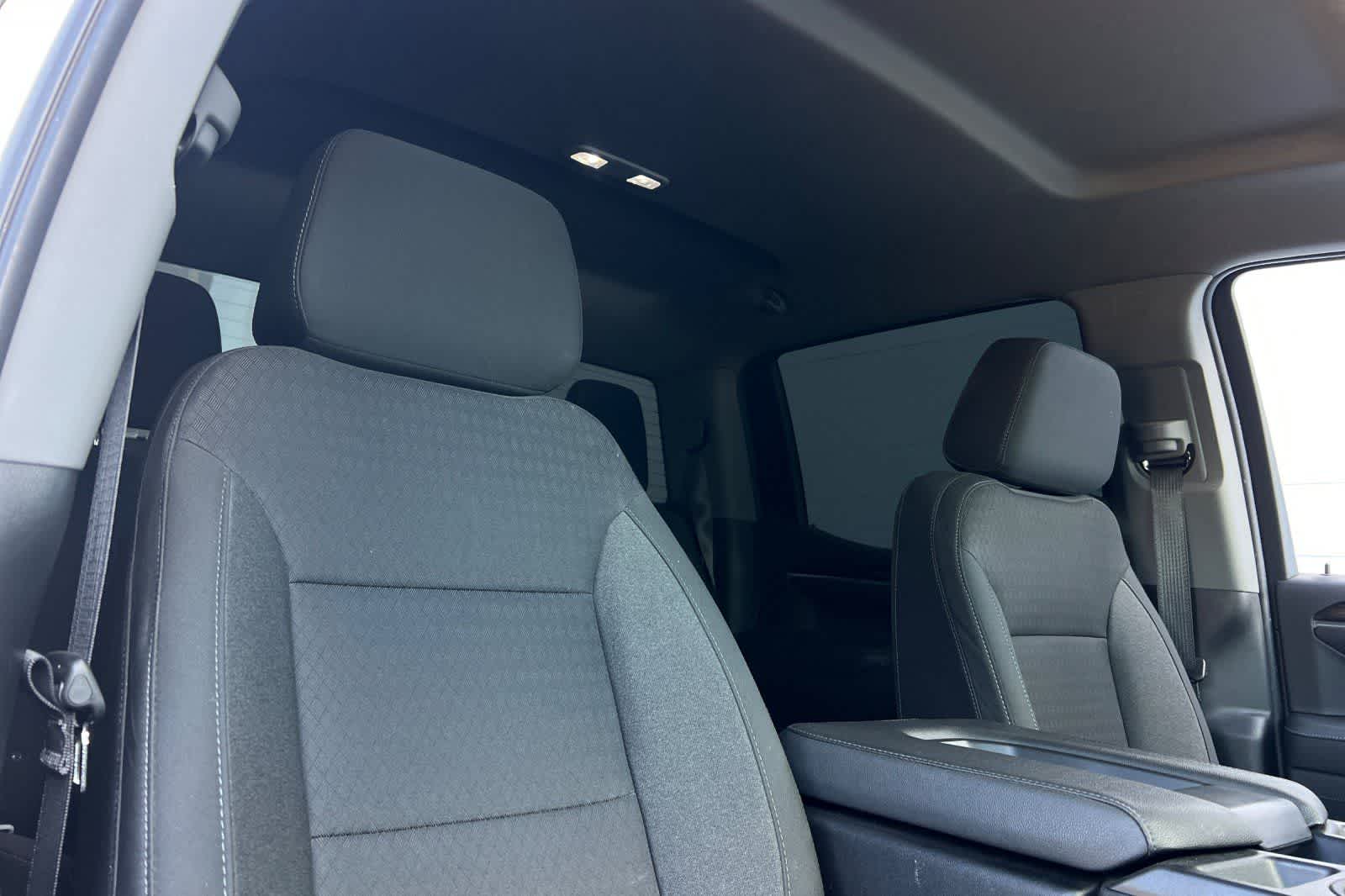 Thumbnail: 2022 Chevrolet Silverado 1500 - 18