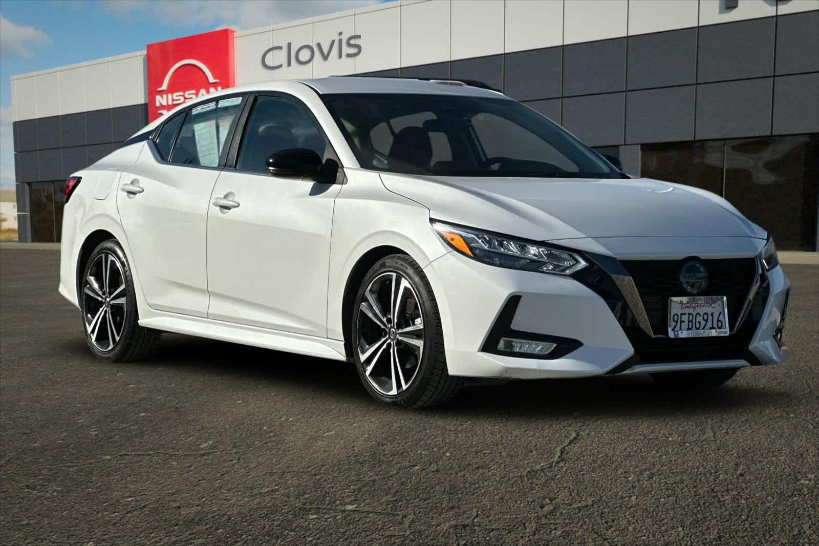 Thumbnail: 2022 Nissan Sentra - 10