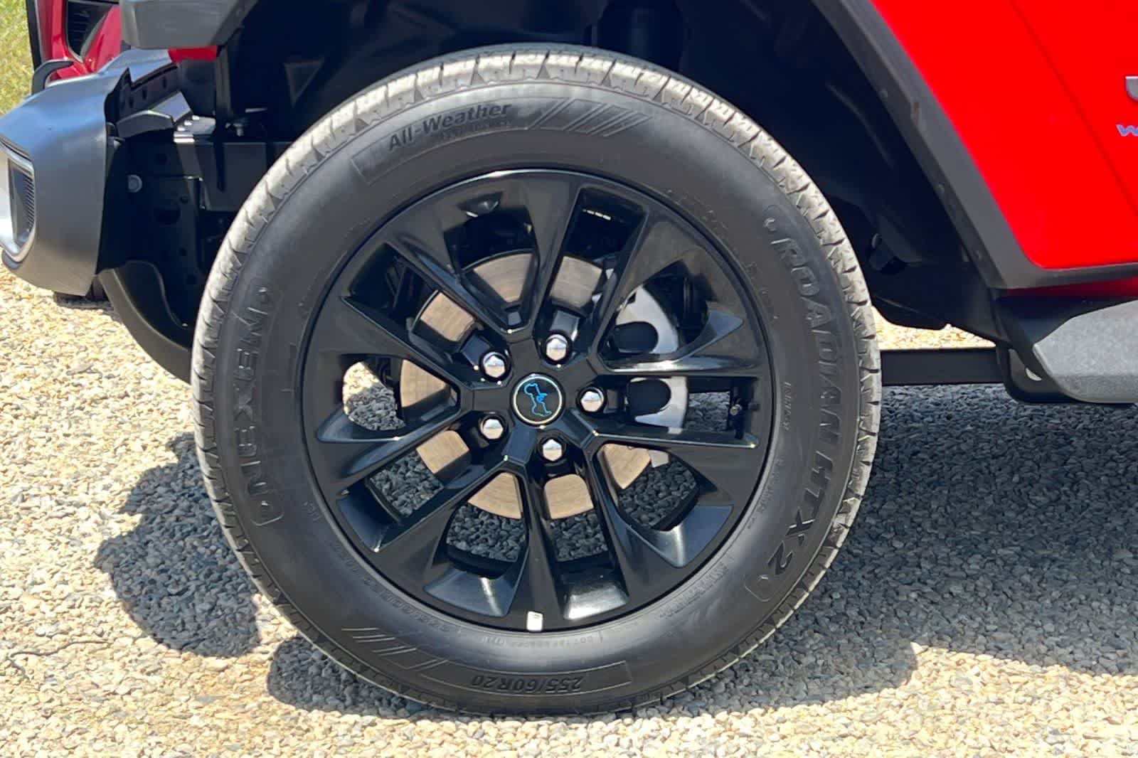 Thumbnail: 2025 Jeep Wrangler - 34