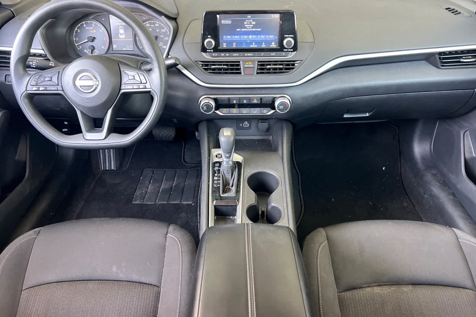 Thumbnail: 2023 Nissan Altima - 4