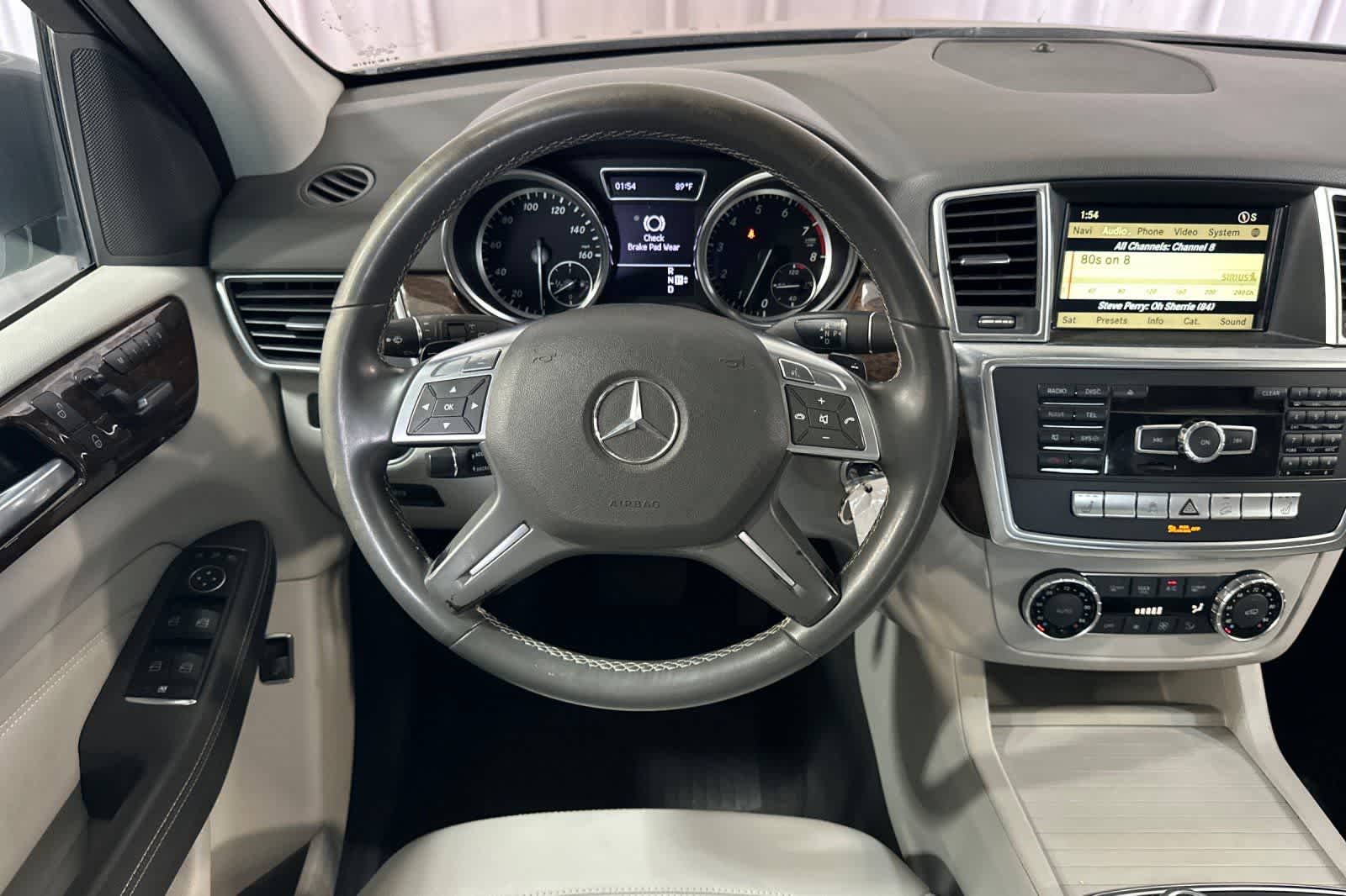 Thumbnail: 2012 Mercedes-Benz M-Class - 16