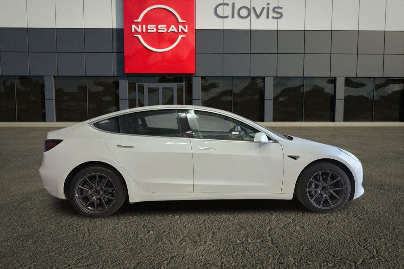 Thumbnail: 2019 Tesla Model 3 - 9