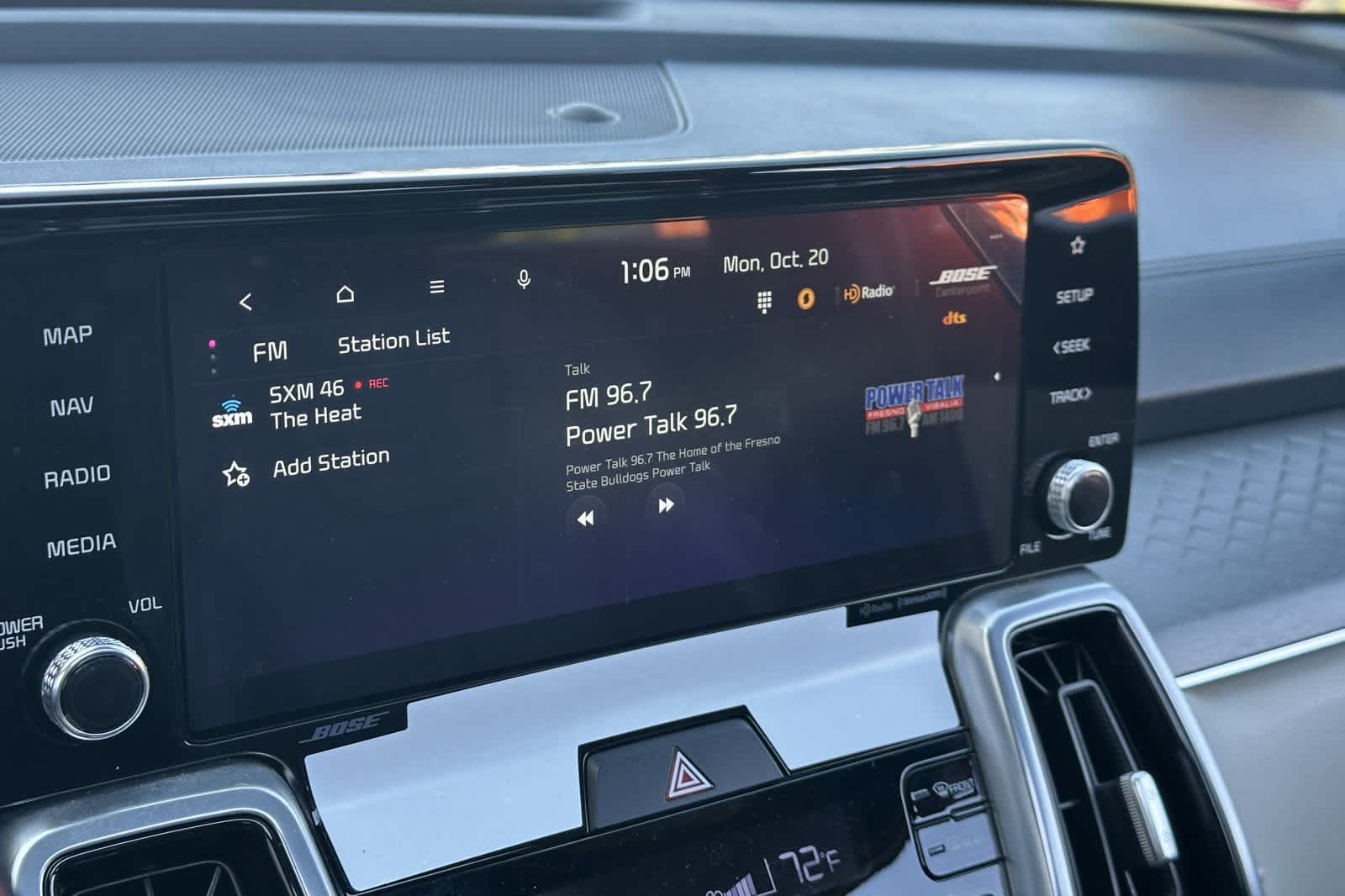 Thumbnail: 2022 Kia Sorento - 20