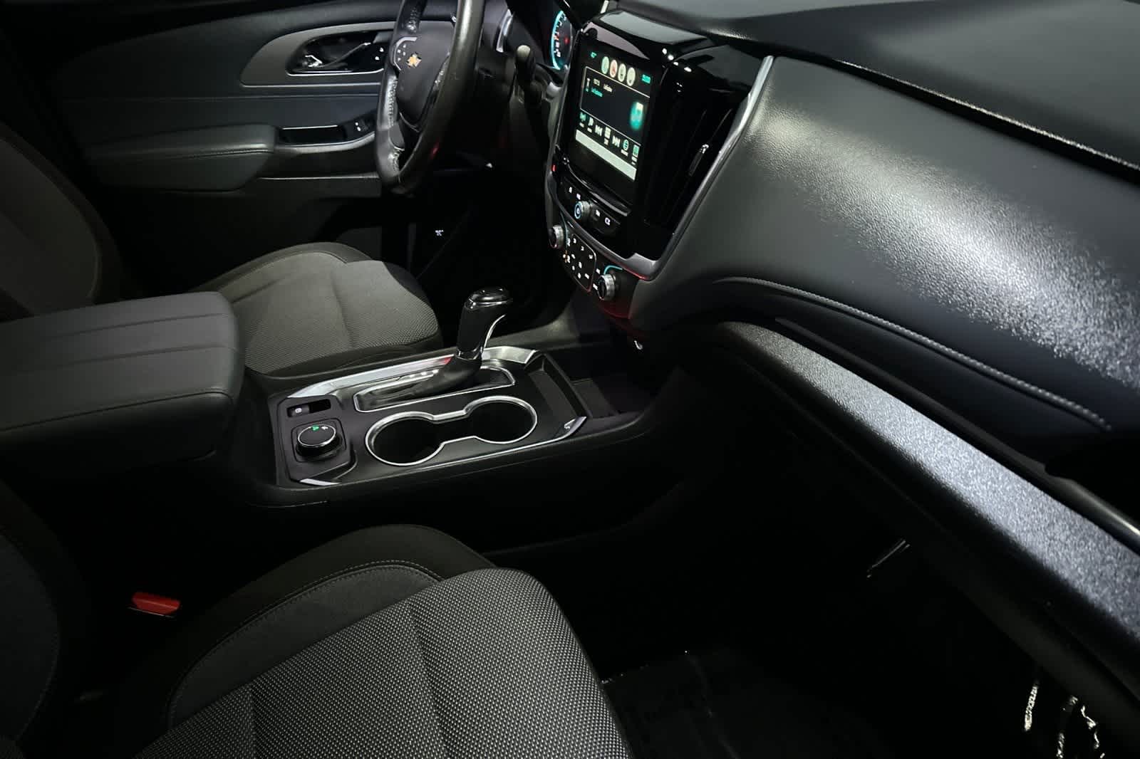 Thumbnail: 2019 Chevrolet Traverse - 20