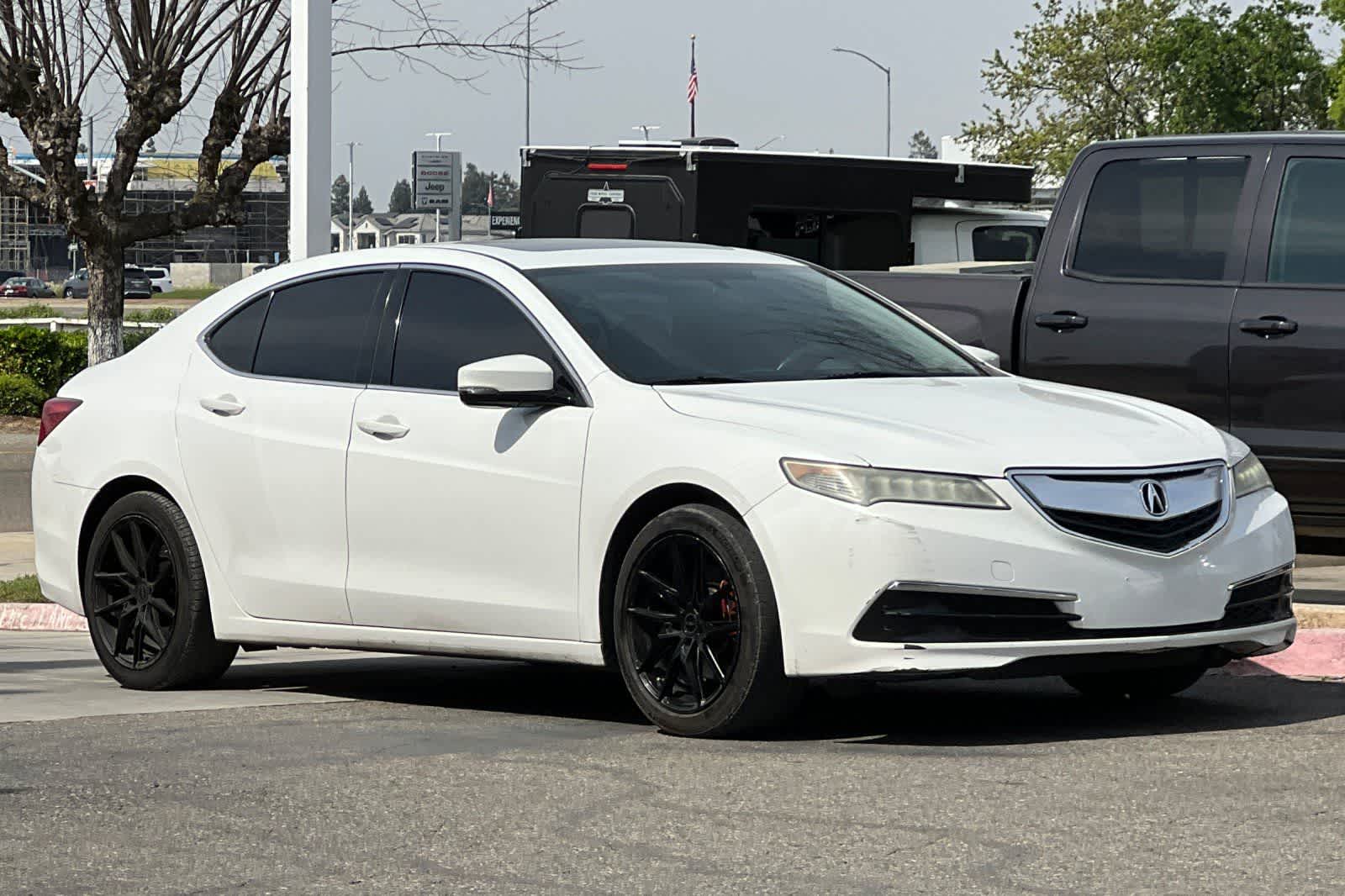 Thumbnail: 2015 Acura TLX - 10