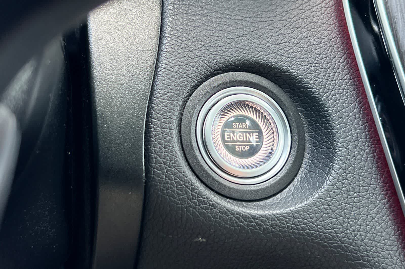 Thumbnail: 2022 Mercedes-Benz GLC - 29