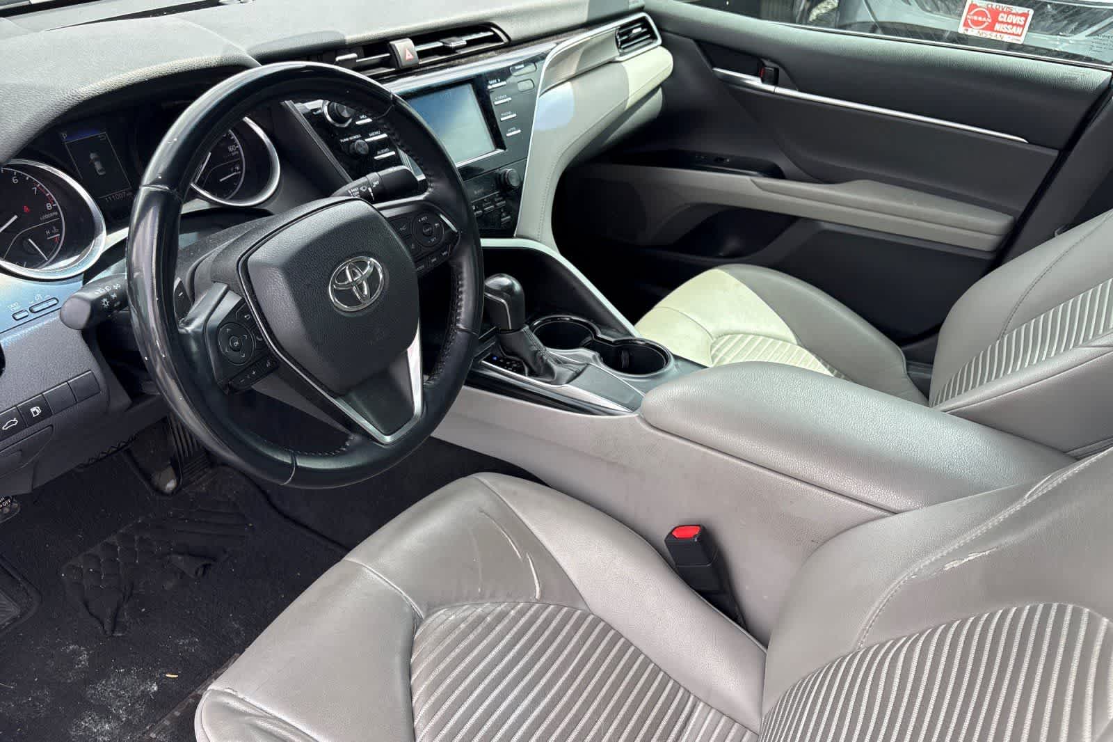 Thumbnail: 2018 Toyota Camry - 14