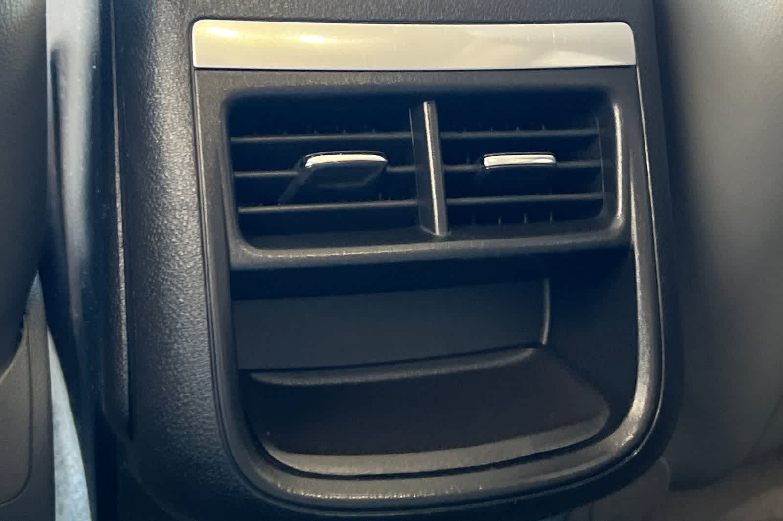 Thumbnail: 2014 Chevrolet Impala - 15