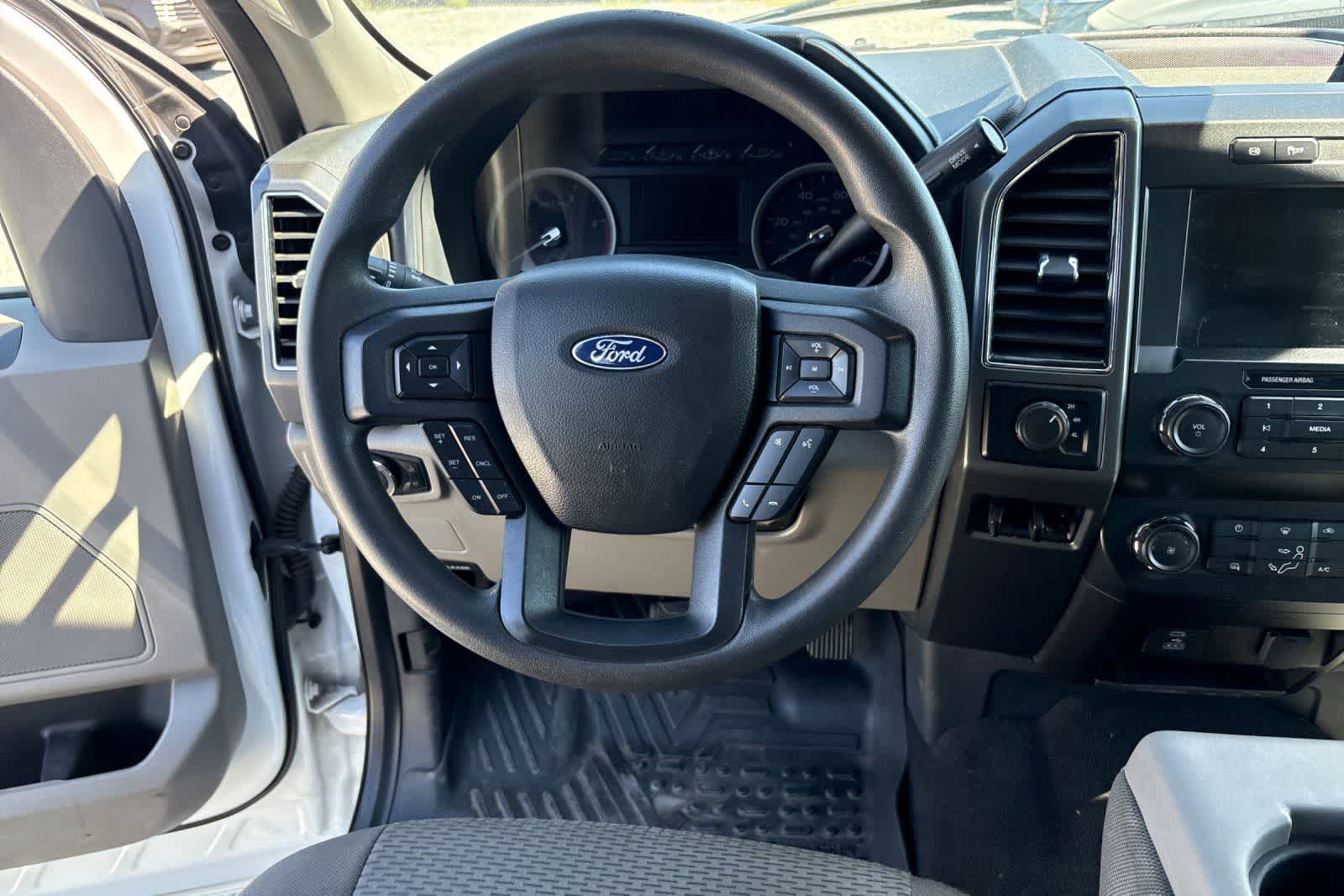 Thumbnail: 2022 Ford F-250 - 16