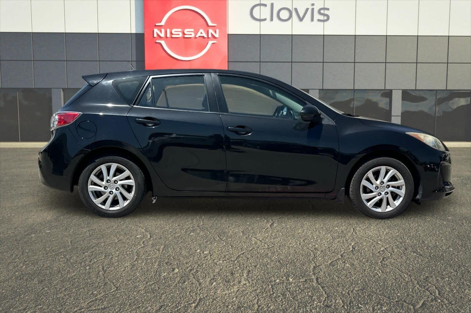 Thumbnail: 2012 Mazda Mazda3 - 9