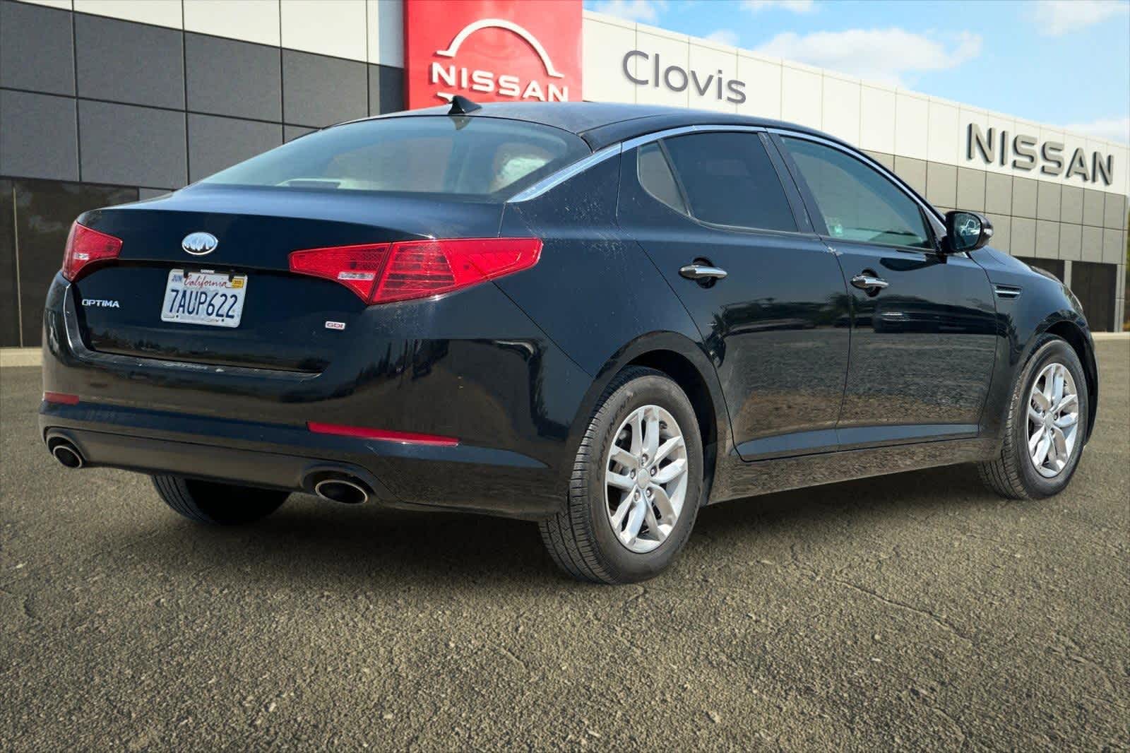 Thumbnail: 2013 Kia Optima - 3