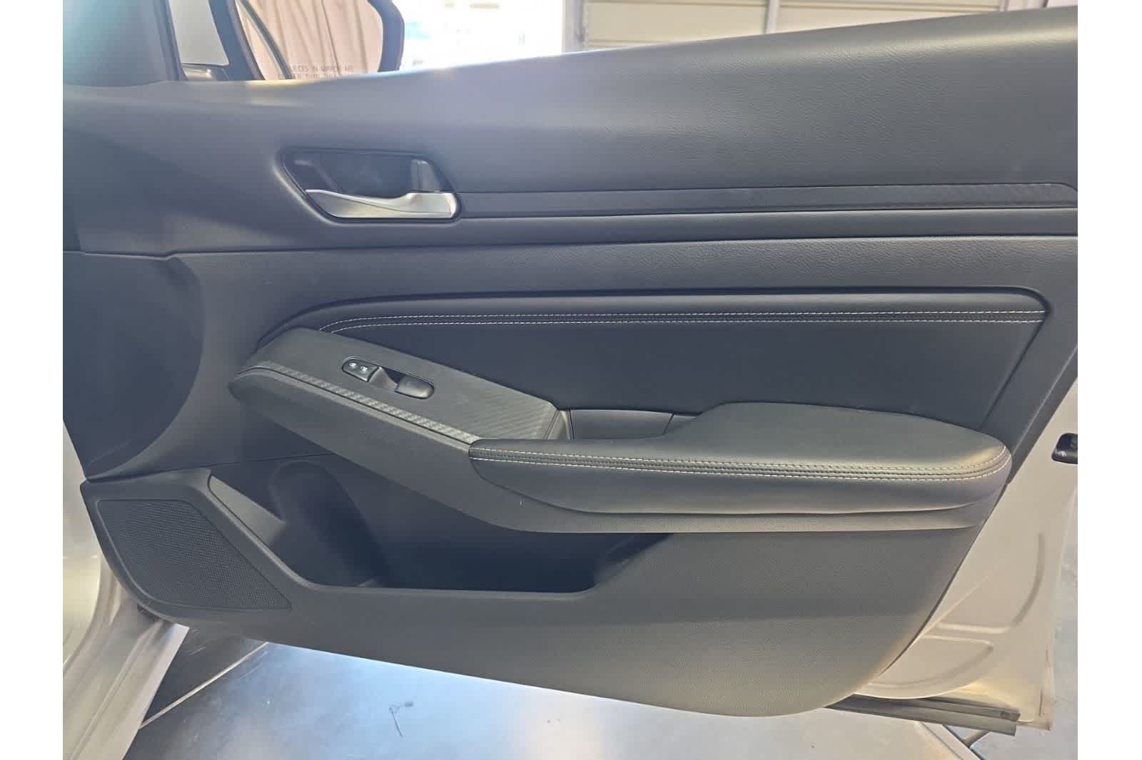 Thumbnail: 2020 Nissan Altima - 14