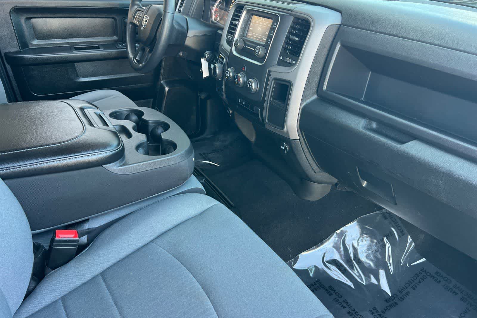 Thumbnail: 2023 RAM 1500 Classic - 18