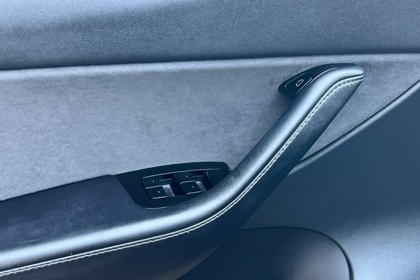 Thumbnail: 2021 Tesla Model Y - 13