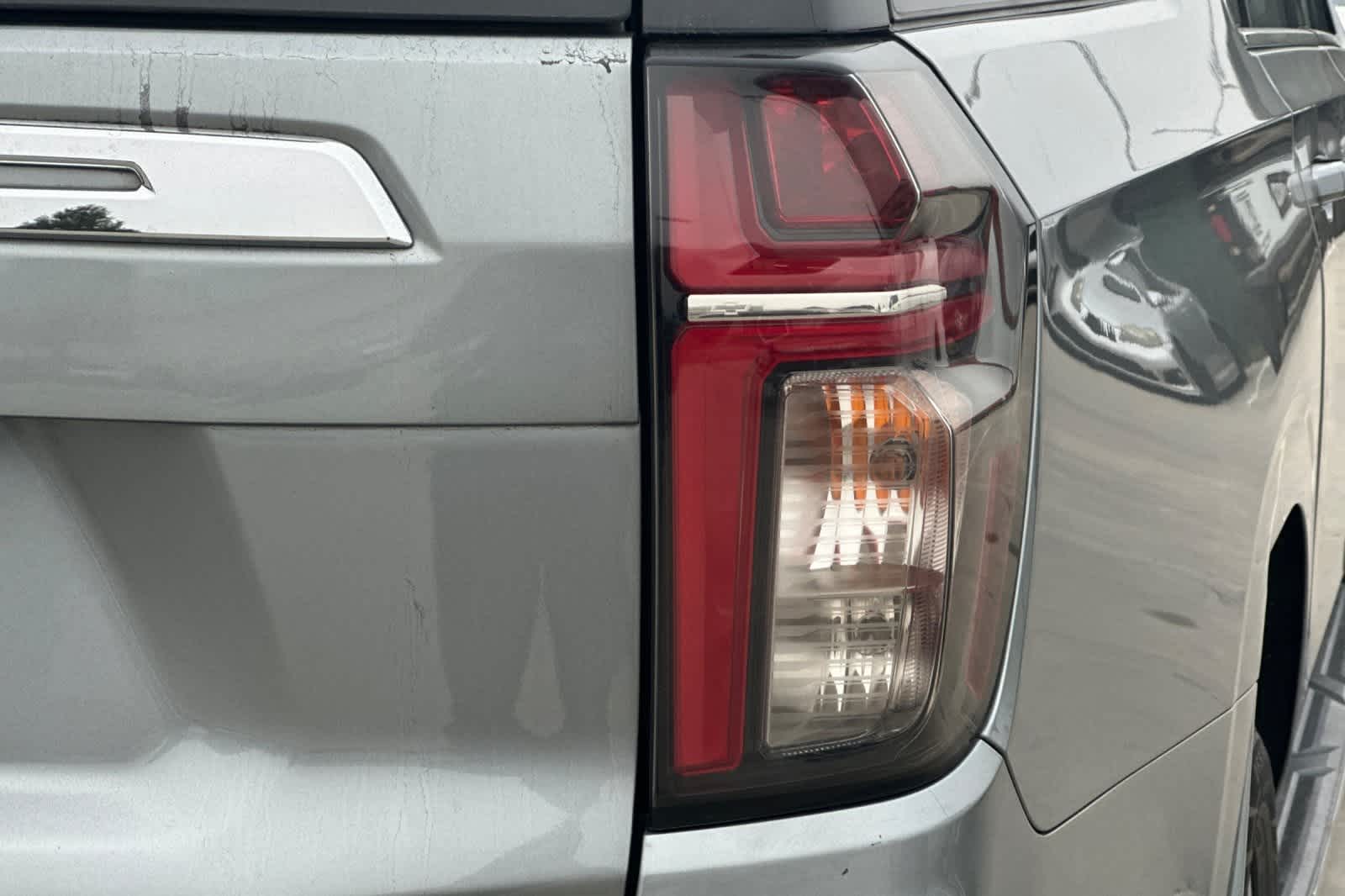 Thumbnail: 2023 Chevrolet Suburban - 35