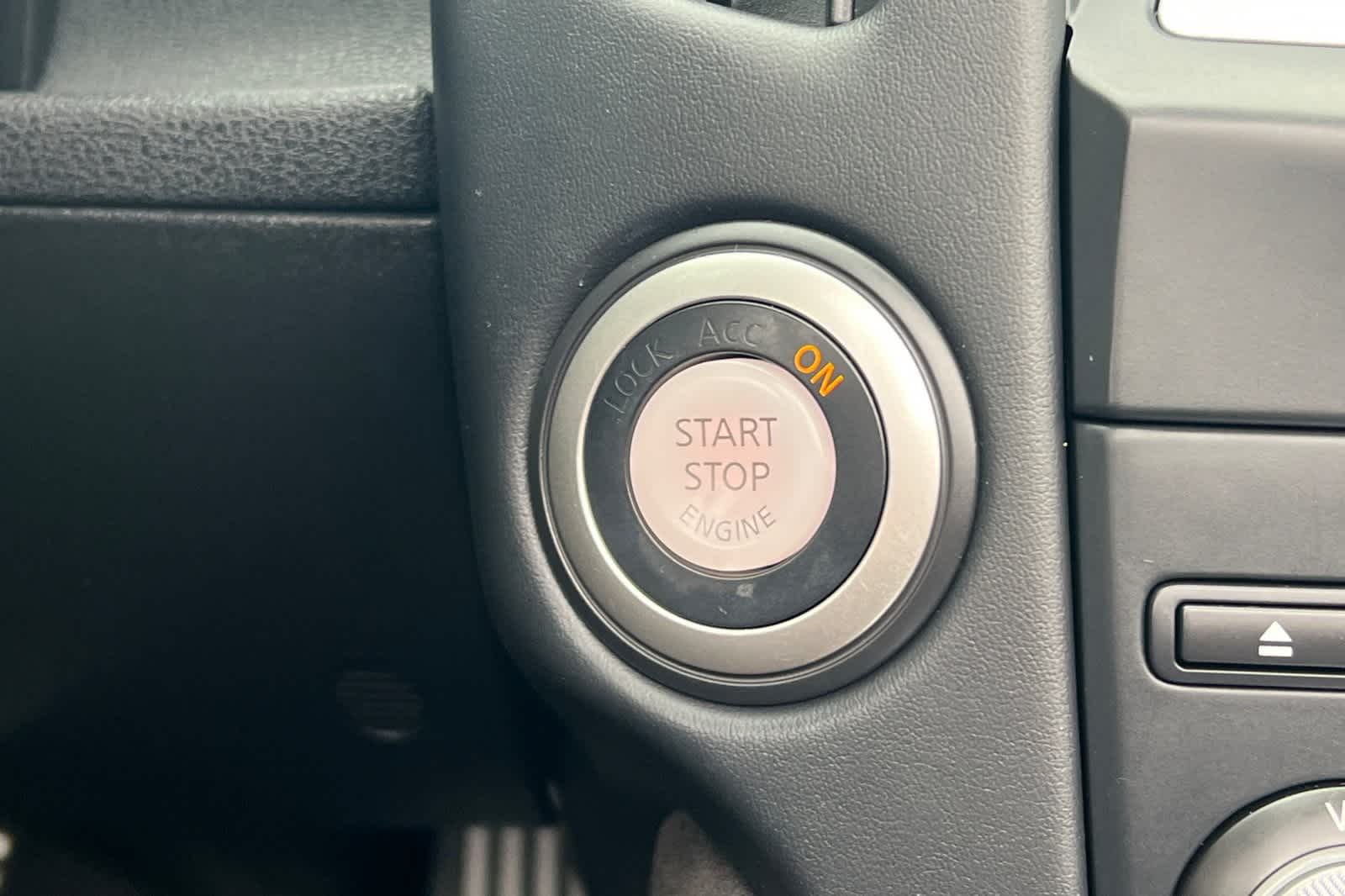 Thumbnail: 2015 Nissan Z - 24