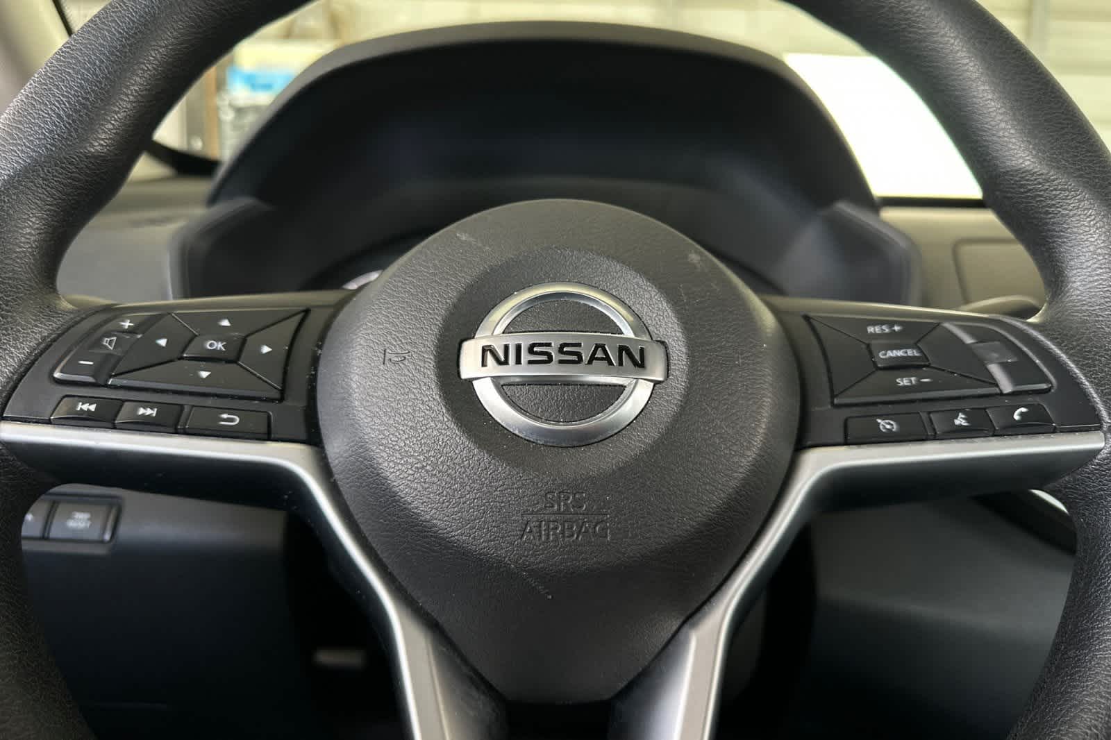Thumbnail: 2021 Nissan Altima - 25