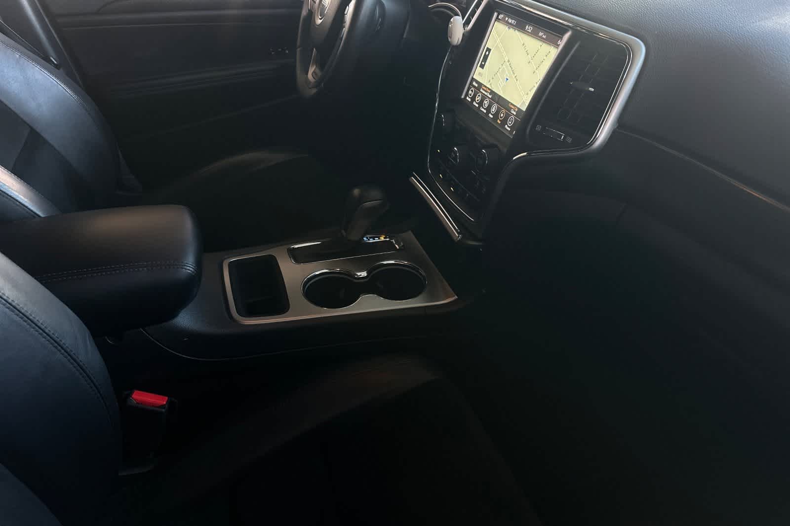 Thumbnail: 2018 Jeep Grand Cherokee - 19