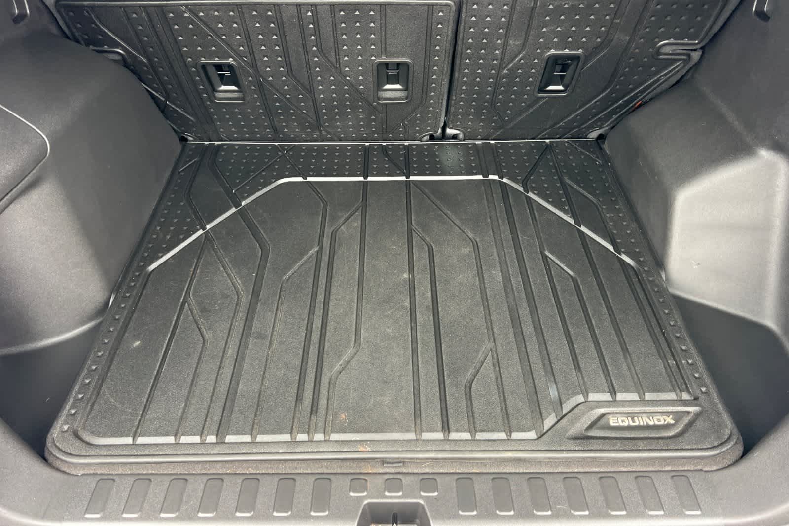 Thumbnail: 2023 Chevrolet Equinox - 17