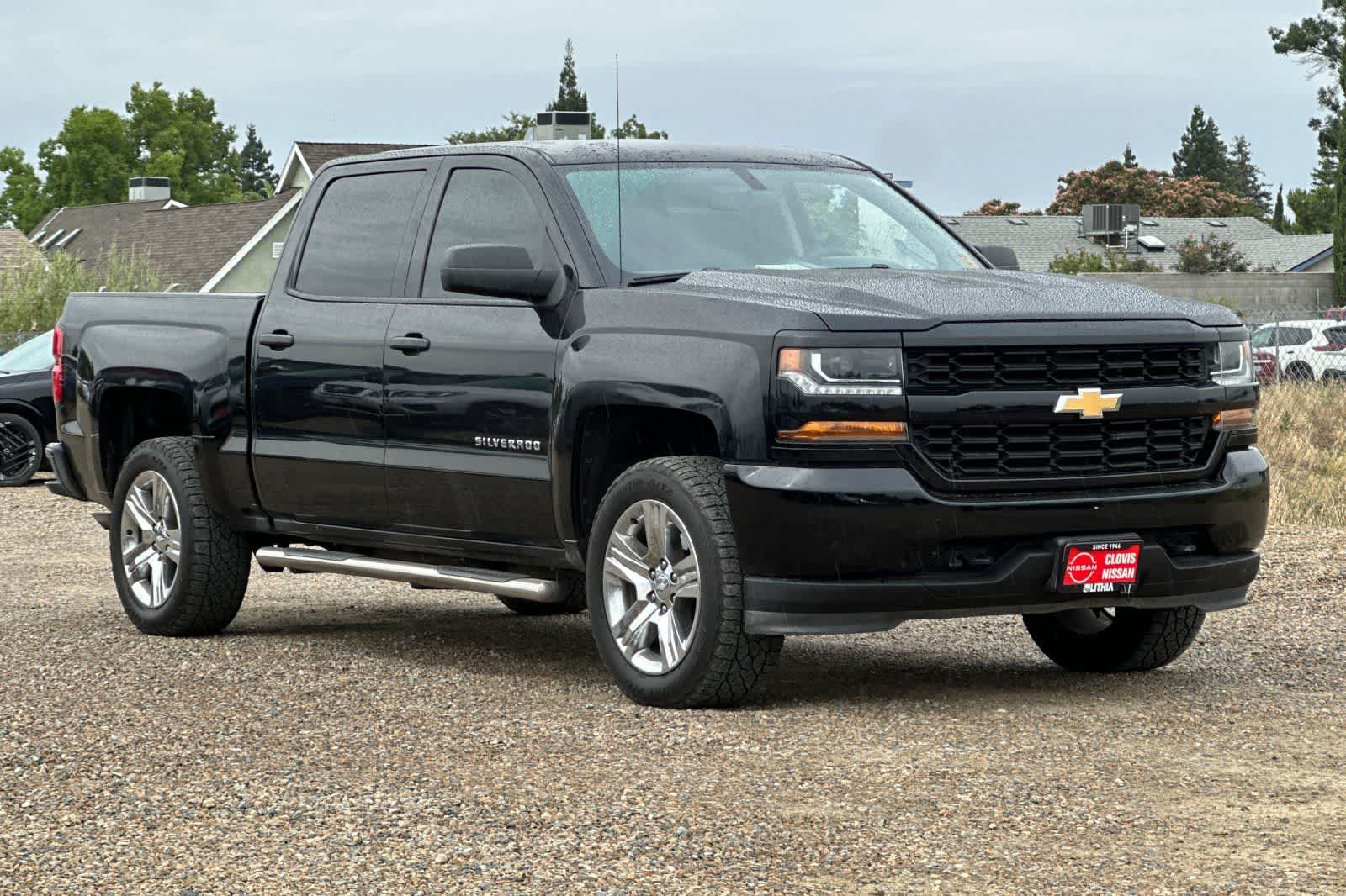 Thumbnail: 2018 Chevrolet Silverado 1500 - 10