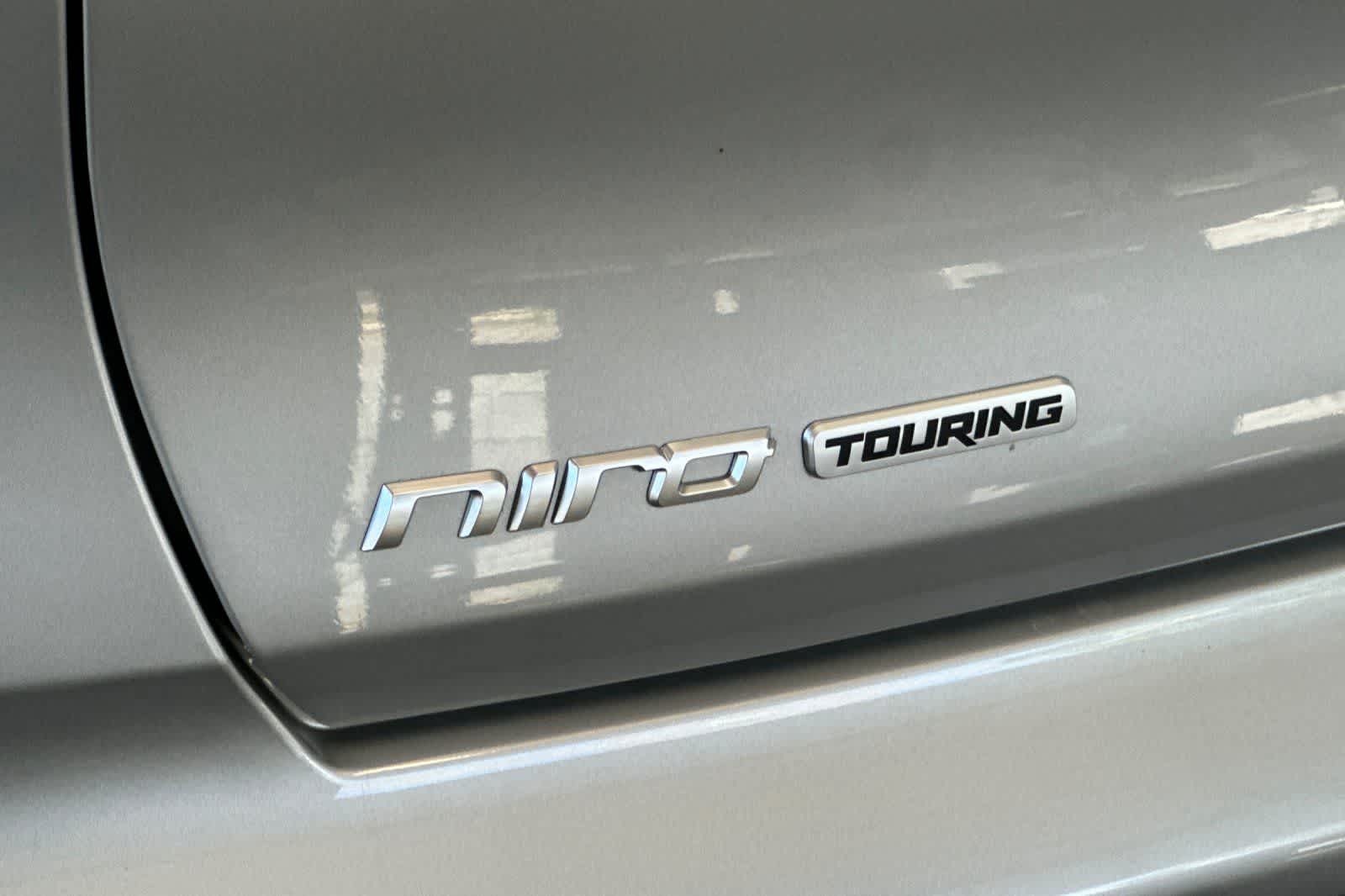 Thumbnail: 2018 Kia Niro - 15