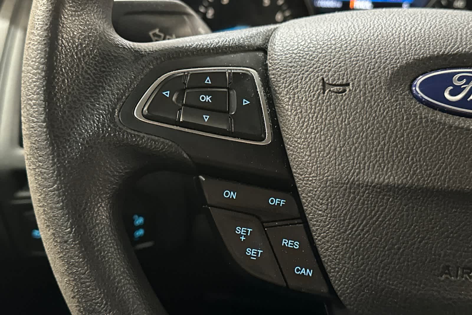 Thumbnail: 2017 Ford Focus - 27