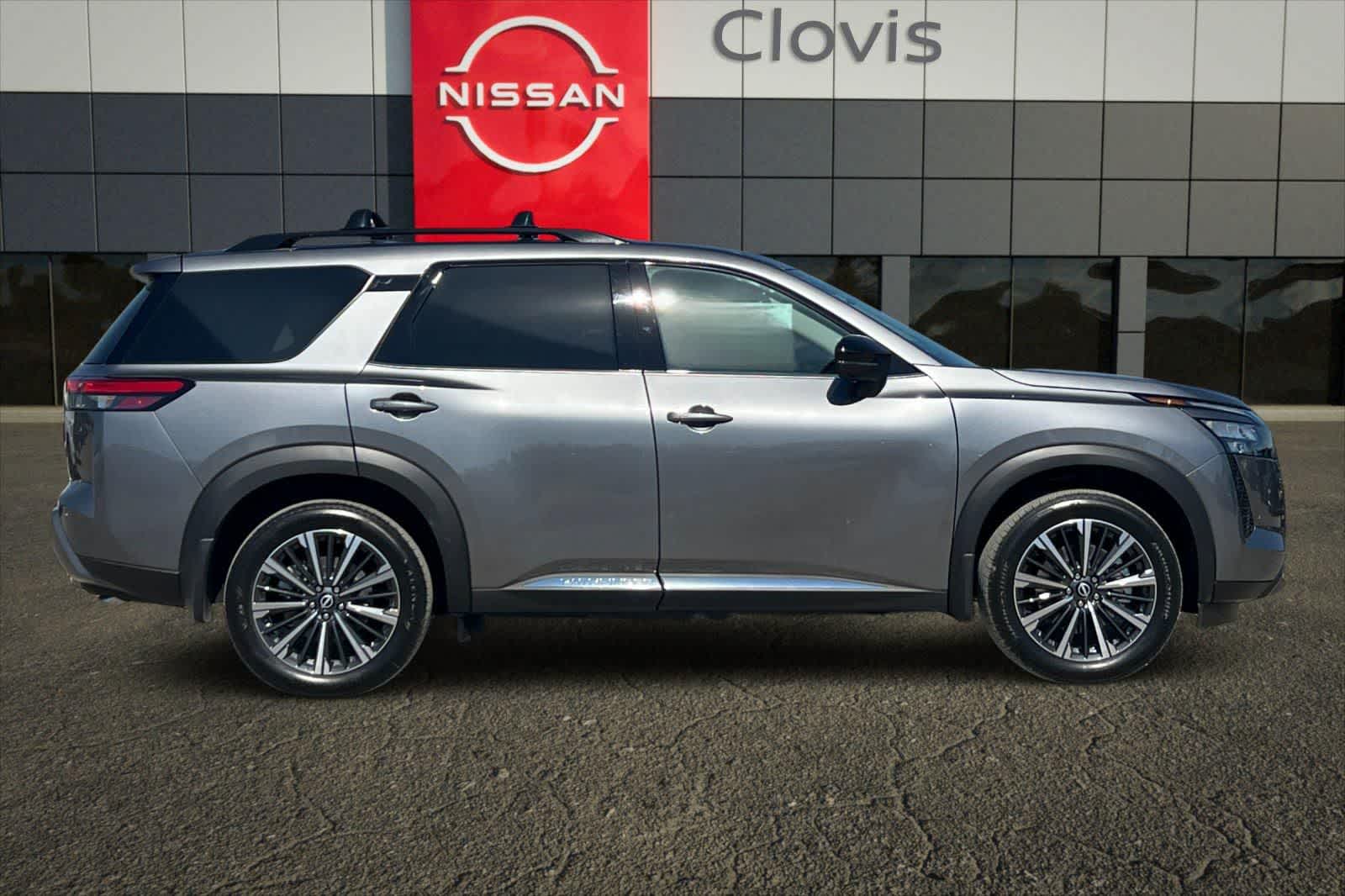 Thumbnail: 2026 Nissan Pathfinder - 9
