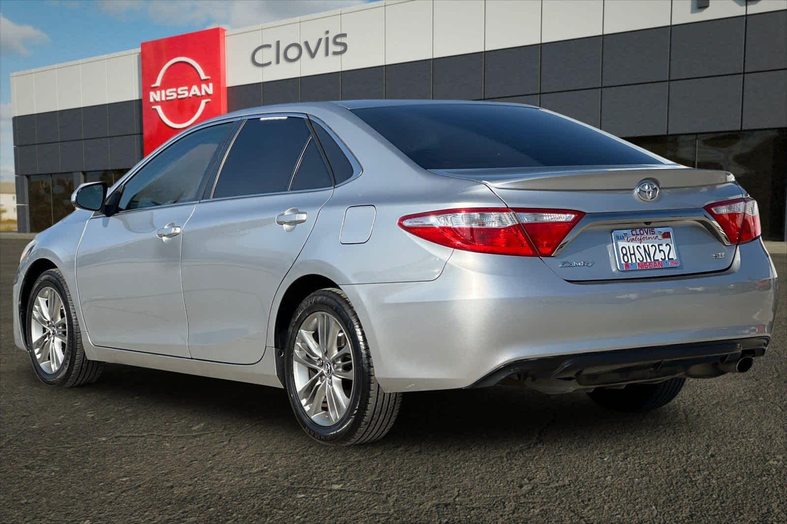 Thumbnail: 2016 Toyota Camry - 7