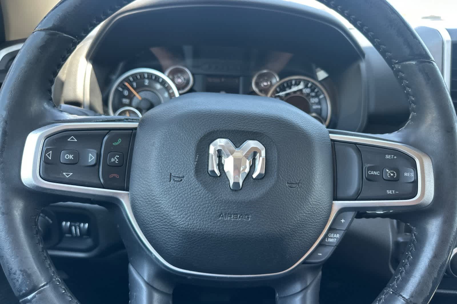 Thumbnail: 2019 RAM 1500 - 25