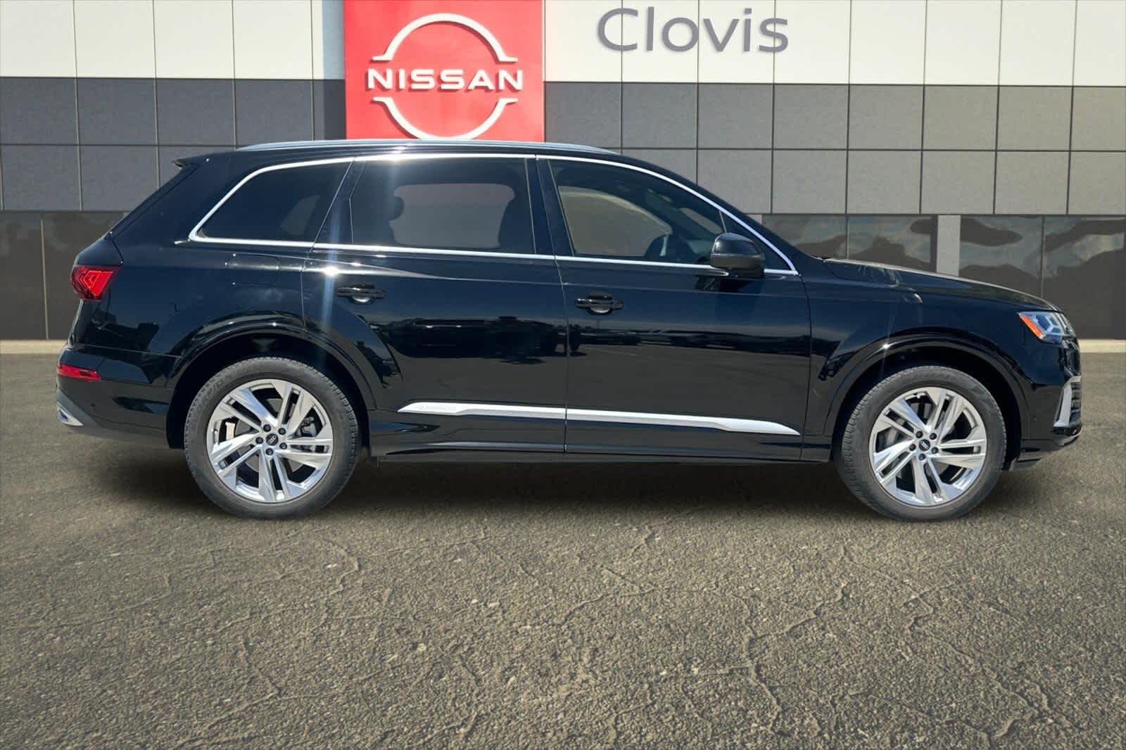 Thumbnail: 2021 Audi Q7 - 9