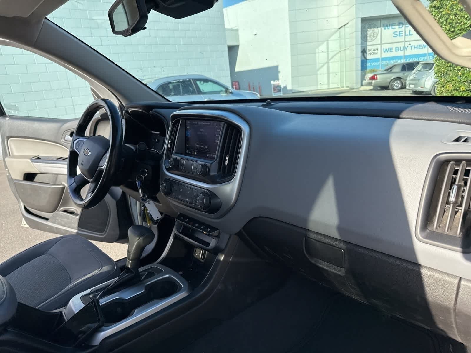 2020 Chevrolet Colorado LT 18