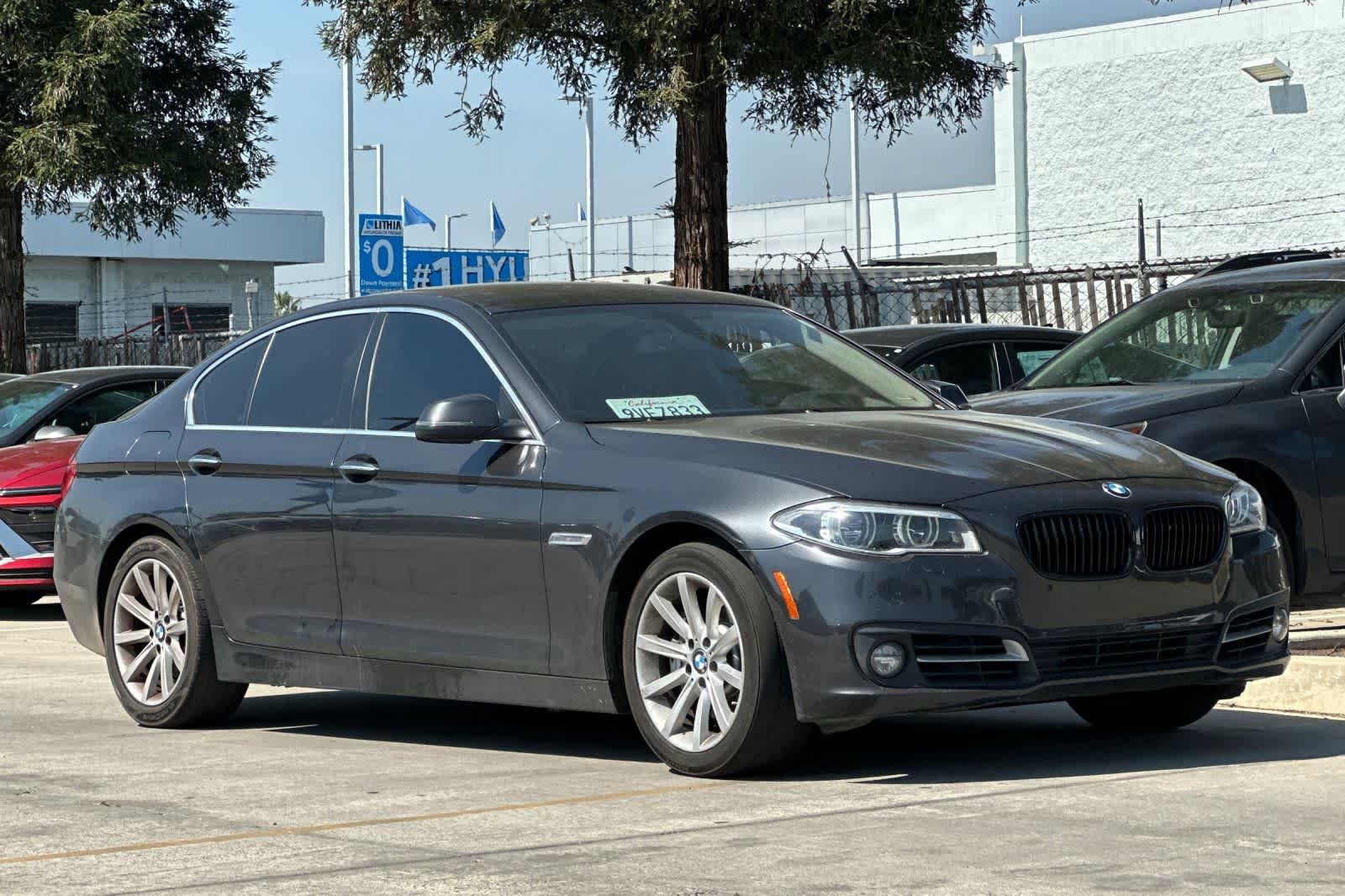 Thumbnail: 2015 BMW 5 Series - 10