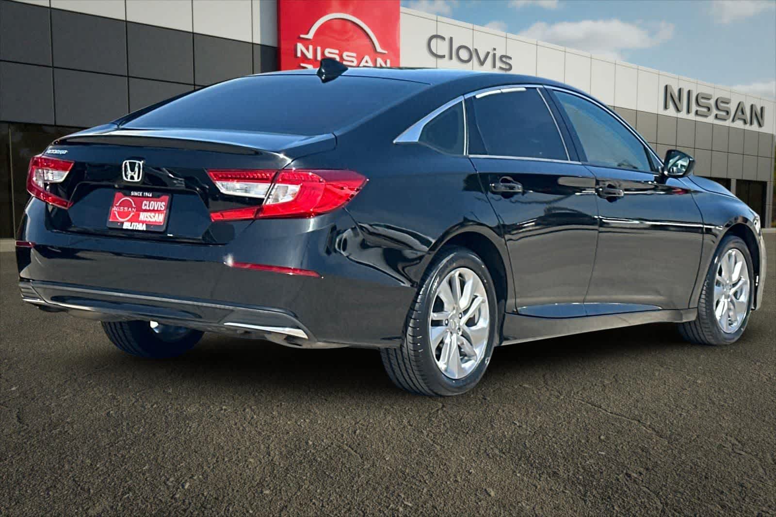 Thumbnail: 2018 Honda Accord - 3