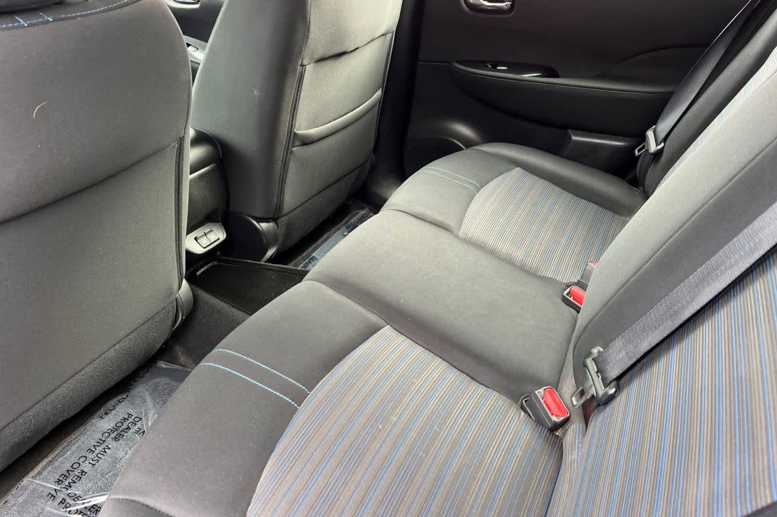 Thumbnail: 2023 Nissan Leaf - 5