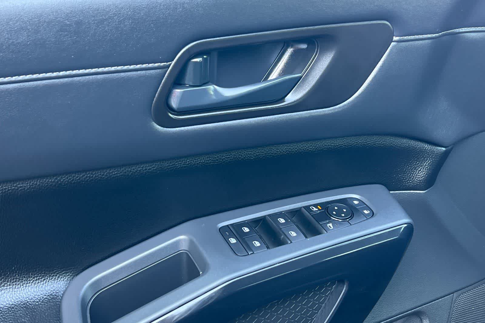 Thumbnail: 2026 Nissan Pathfinder - 13