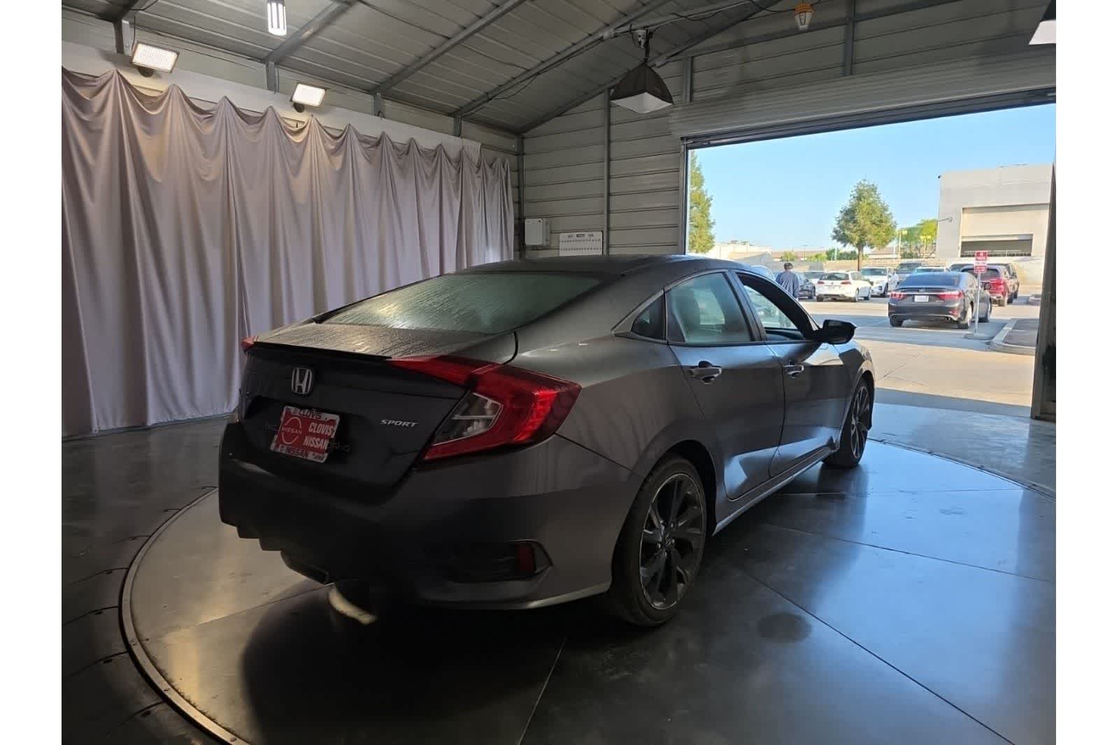 Thumbnail: 2021 Honda Civic - 10