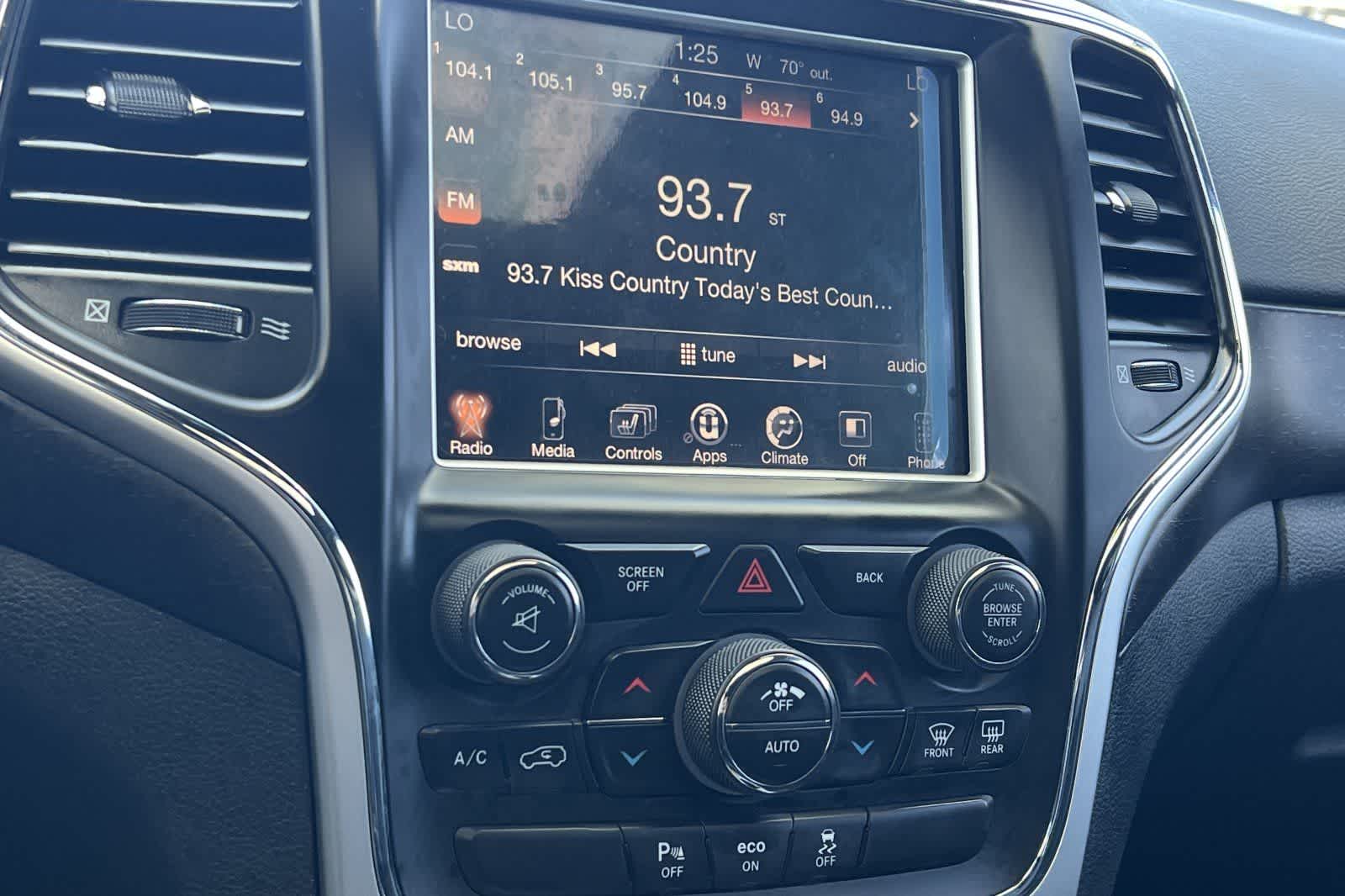 Thumbnail: 2015 Jeep Grand Cherokee - 22