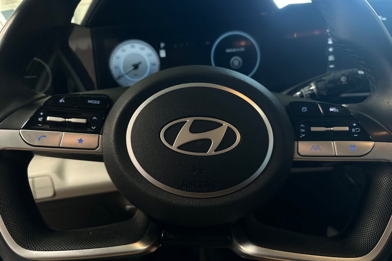 Thumbnail: 2024 Hyundai Elantra - 26