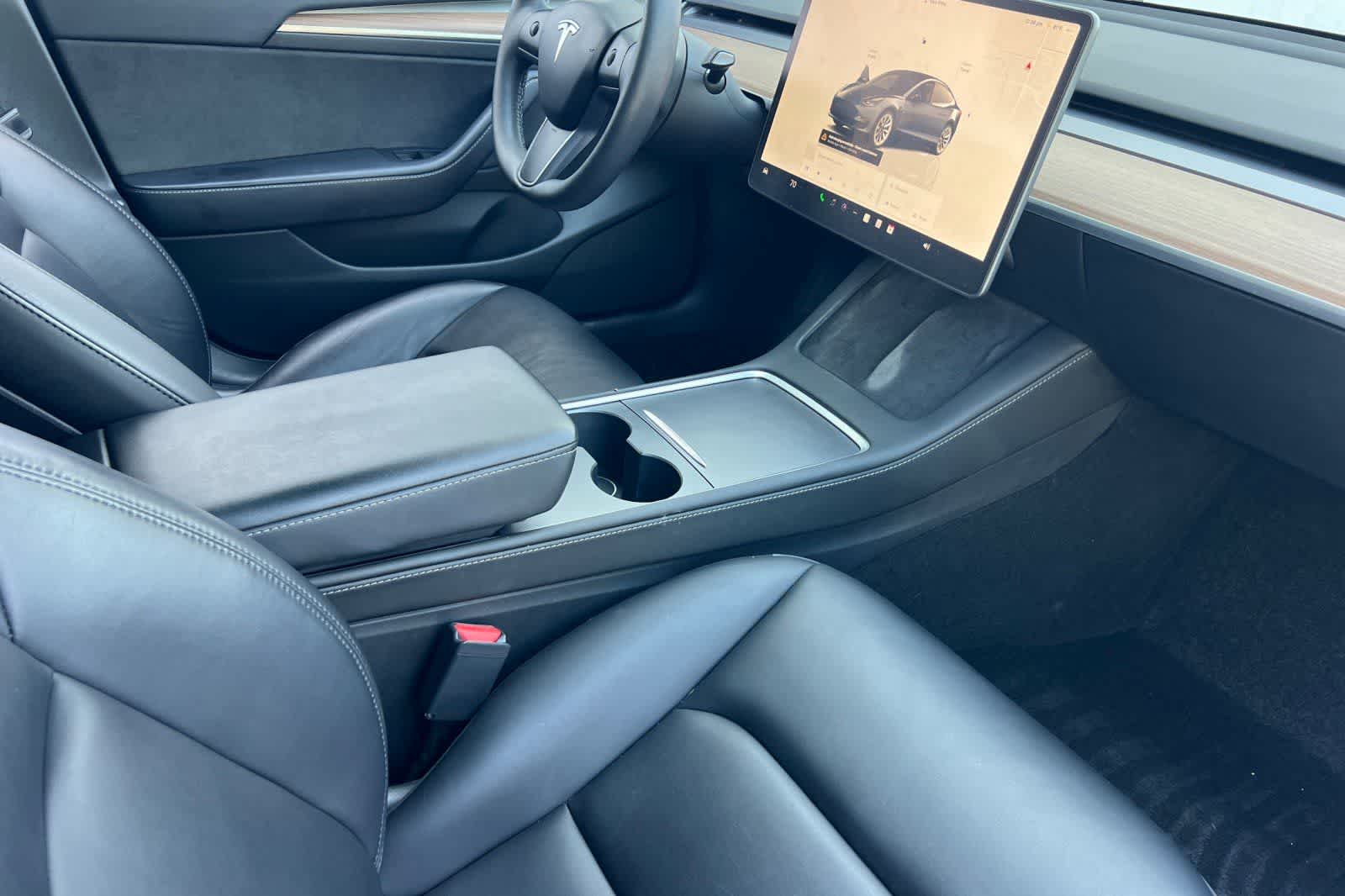 Thumbnail: 2023 Tesla Model 3 - 17