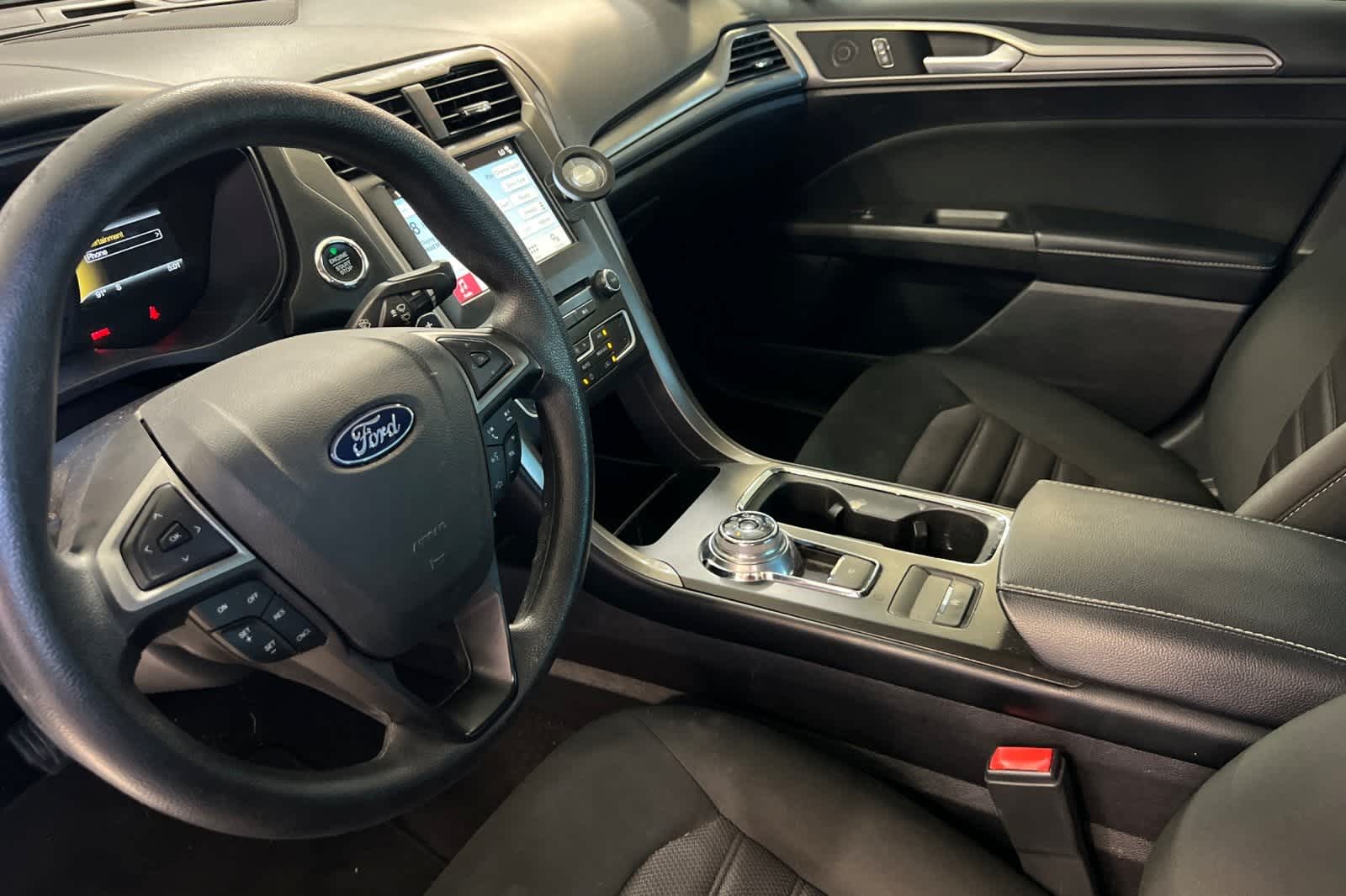 Thumbnail: 2018 Ford Fusion - 14