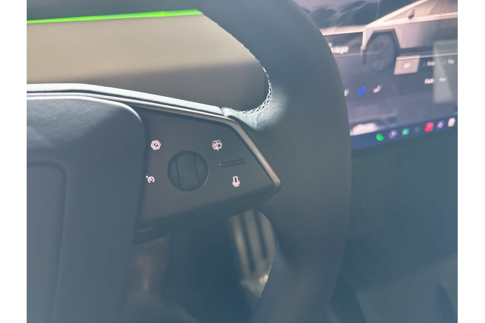 Thumbnail: 2024 Tesla Cybertruck - 27