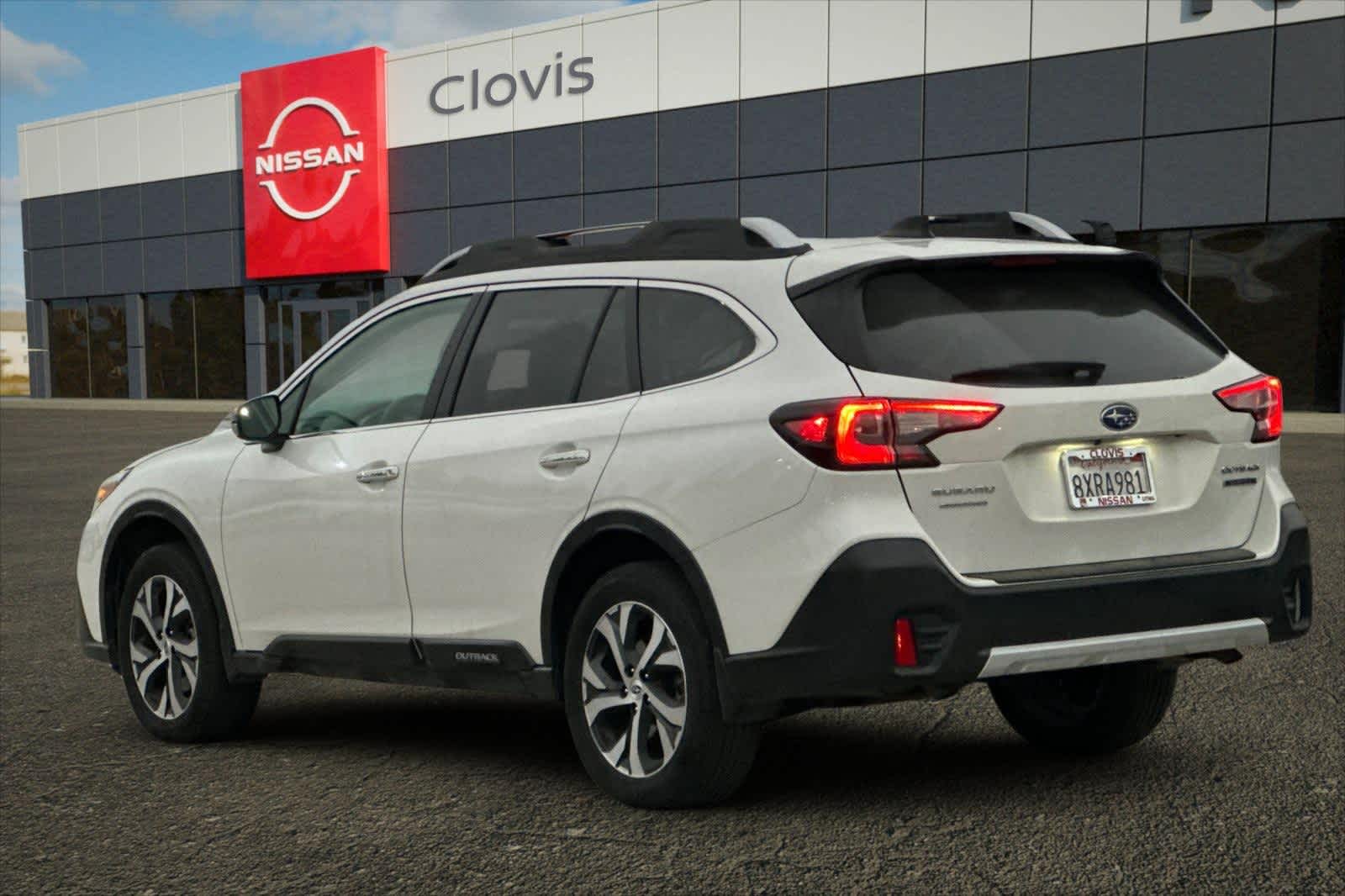 Thumbnail: 2022 Subaru Outback - 7